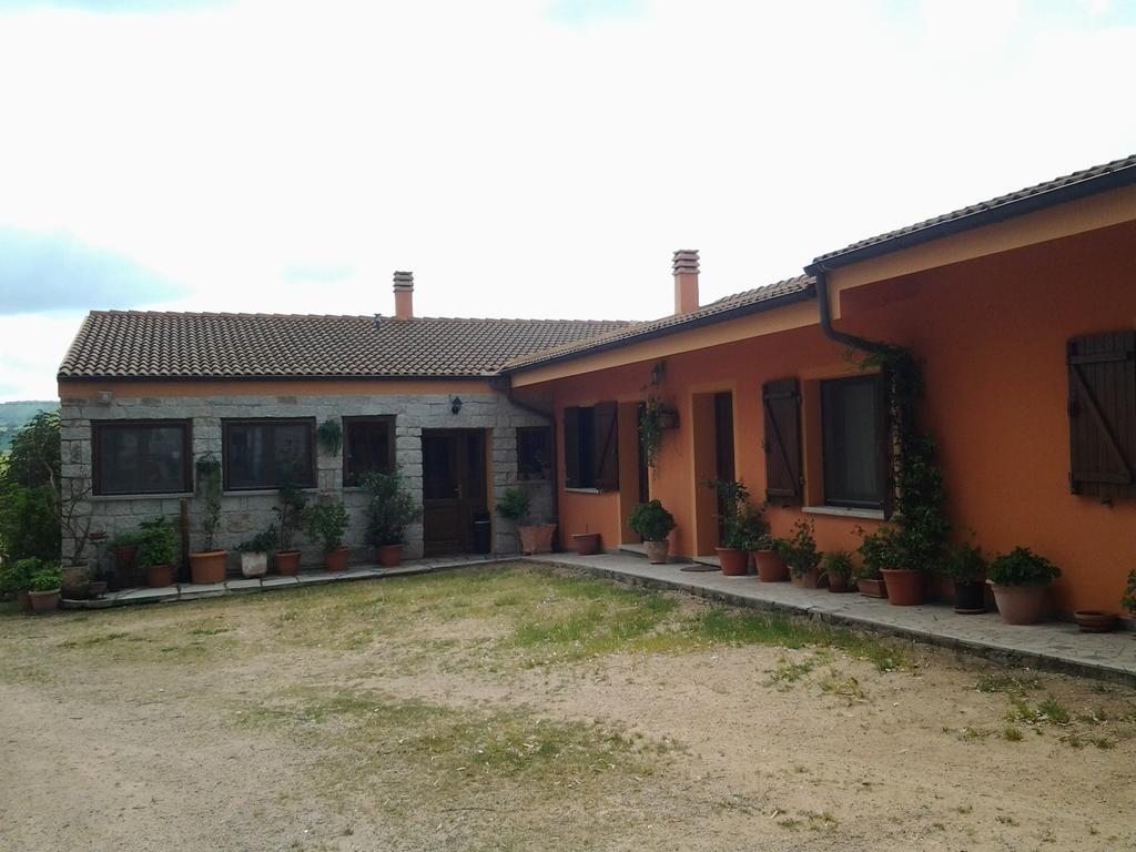 Agriturismo Spinalva Perfugas ภายนอก รูปภาพ