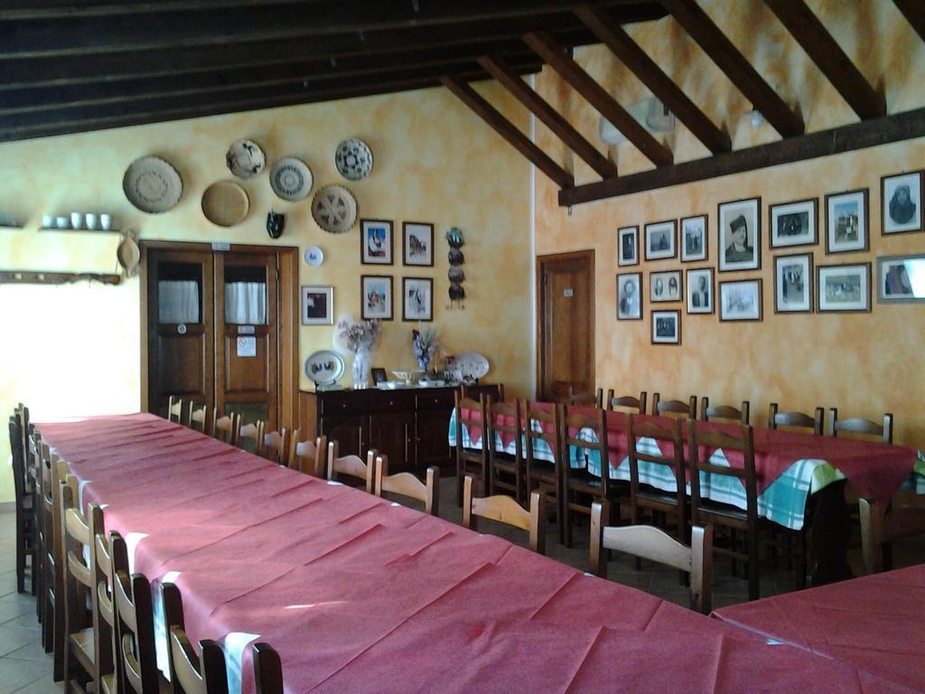 Agriturismo Spinalva Perfugas ภายนอก รูปภาพ